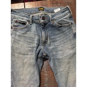 Vintage Lee slim fit men’s straight leg jeans sz 28x32 blue excellent condition